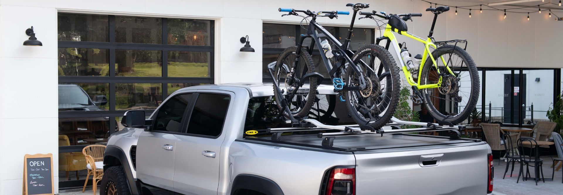 Tonneau Cover Retractable Rs Hero