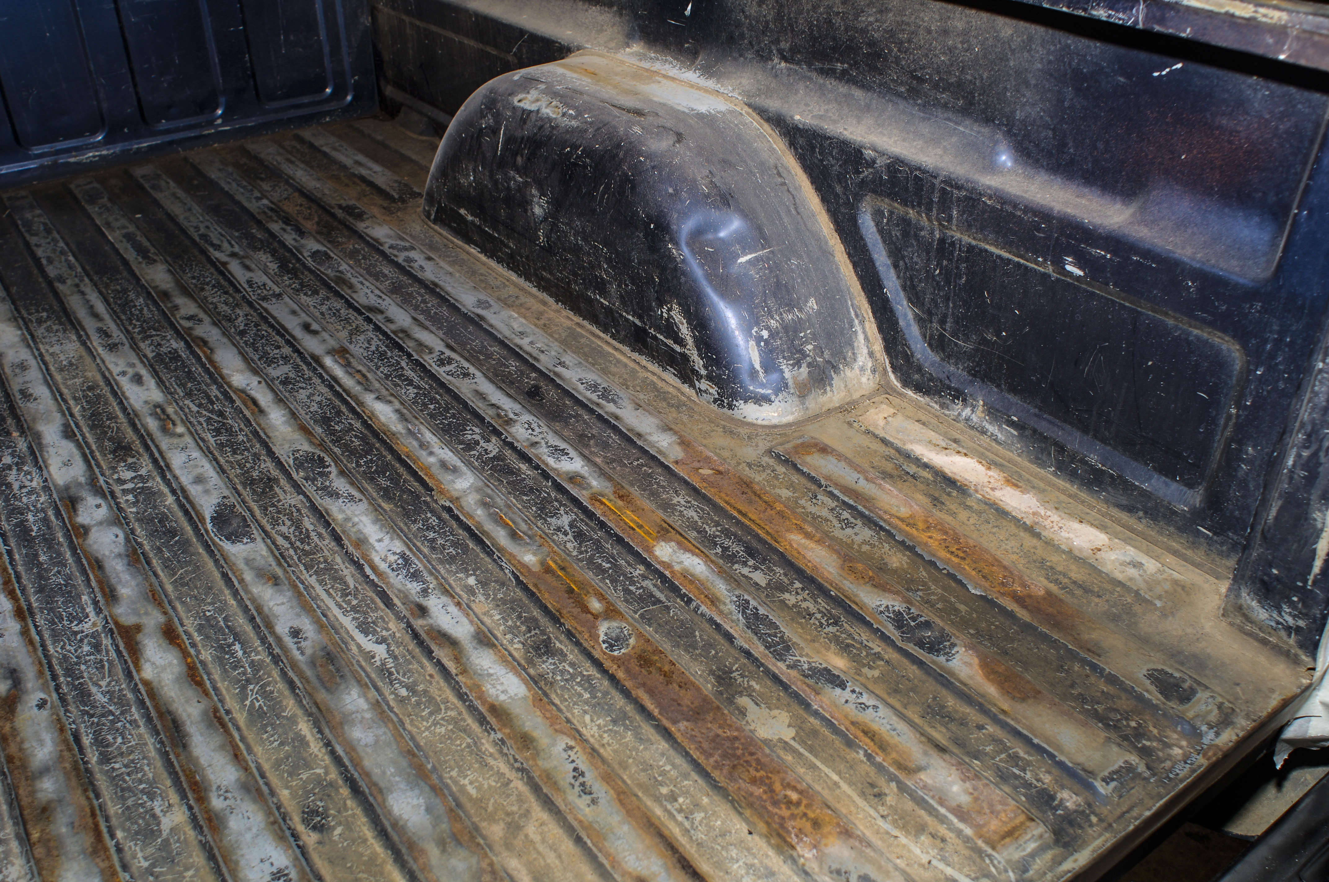 truck no bedliner